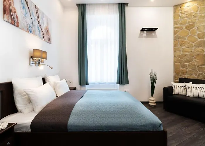 Comfy New Apartment At Castle